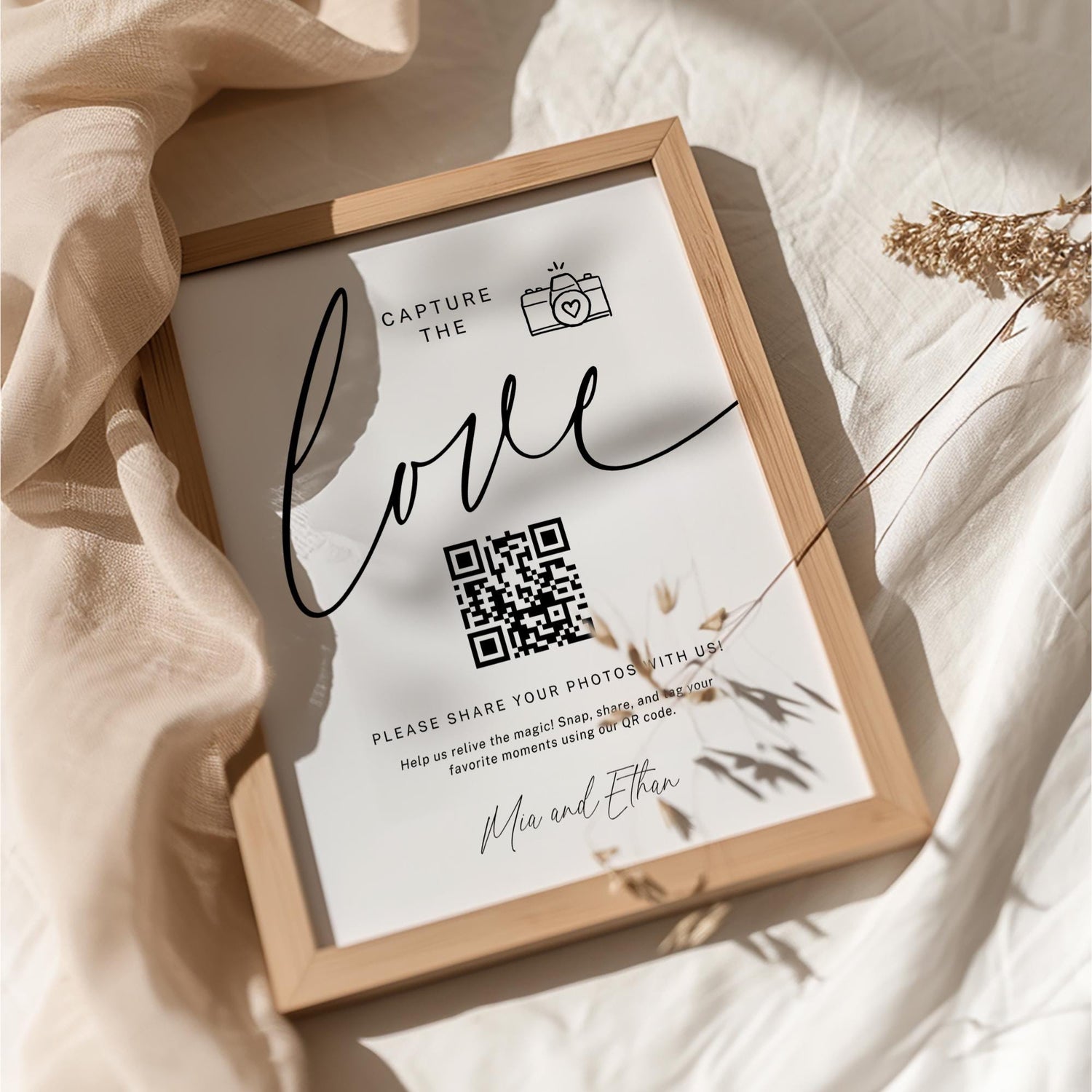 Capture the Love Wedding QR Code Sign – Minimalist Canva Table Sign Template