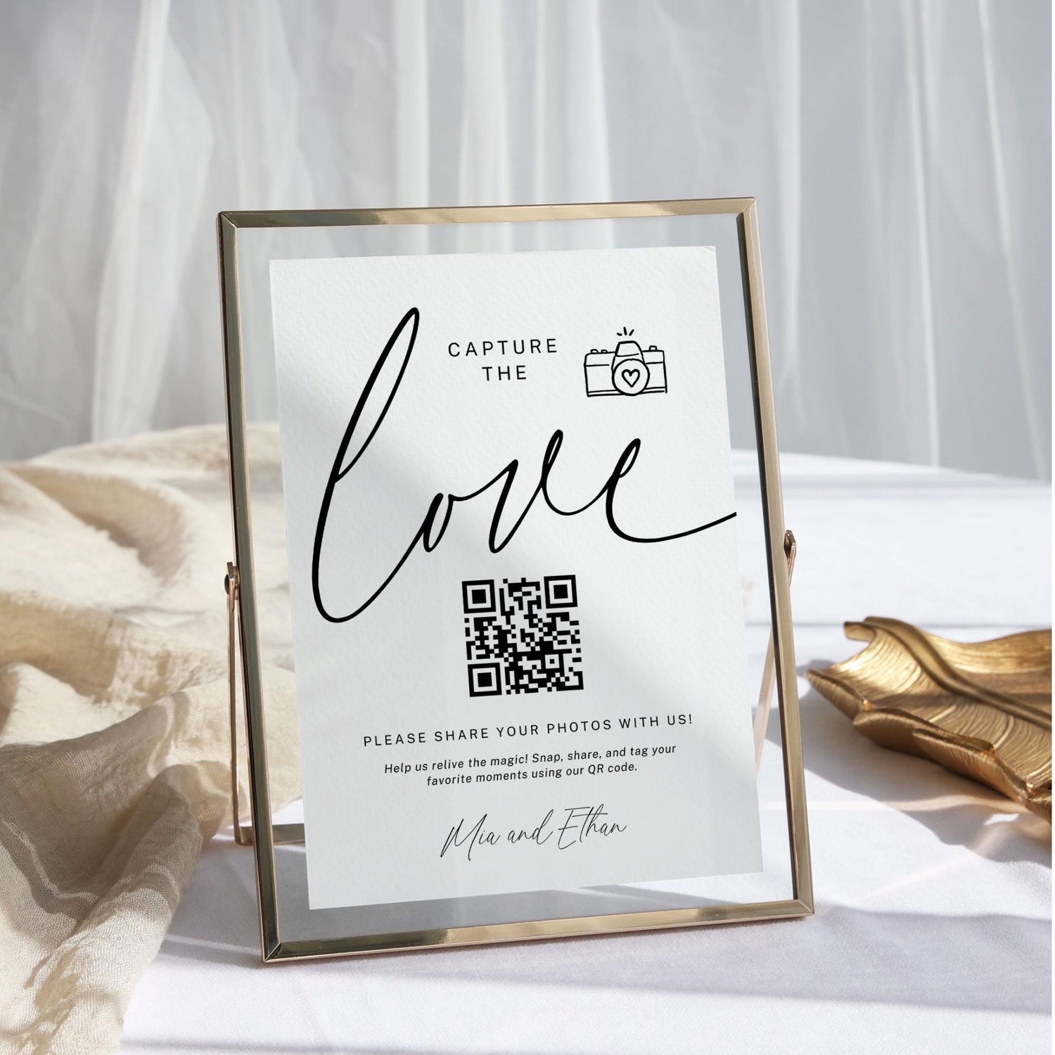 Capture the Love Wedding QR Code Sign – Minimalist Canva Table Sign Template